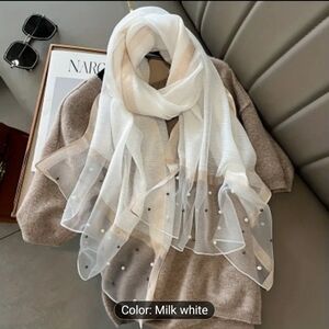 Scarf Elegant Milk White Pearl-Embellished with Gold Accent